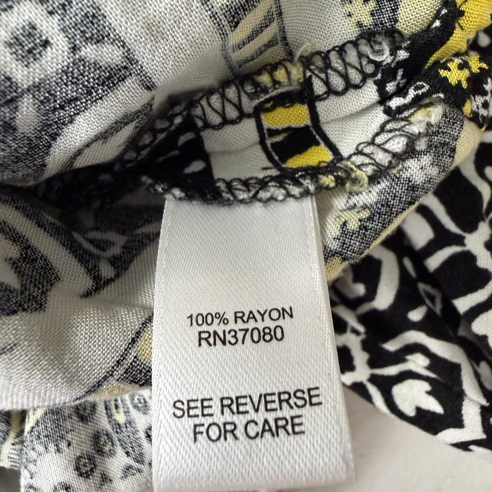 Est 1946 Black White Geometric Print Button Front Blouse Top Womens Small - Picture 6 of 9